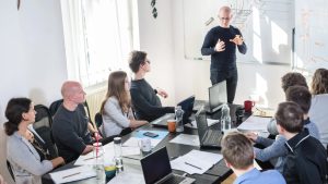 how to start a small it business