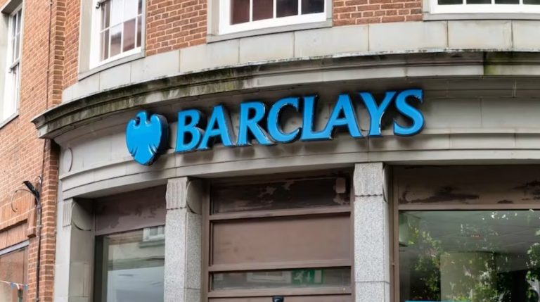 barclays bank closures