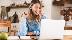 Who Are Universal Credit News