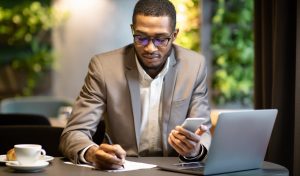 How Does Myliberla.com Help Entrepreneurs in Building Business Resilience