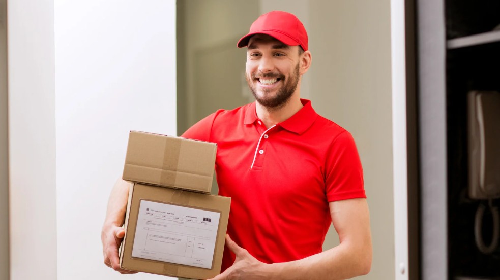 do Rroyal mail deliver on sundays